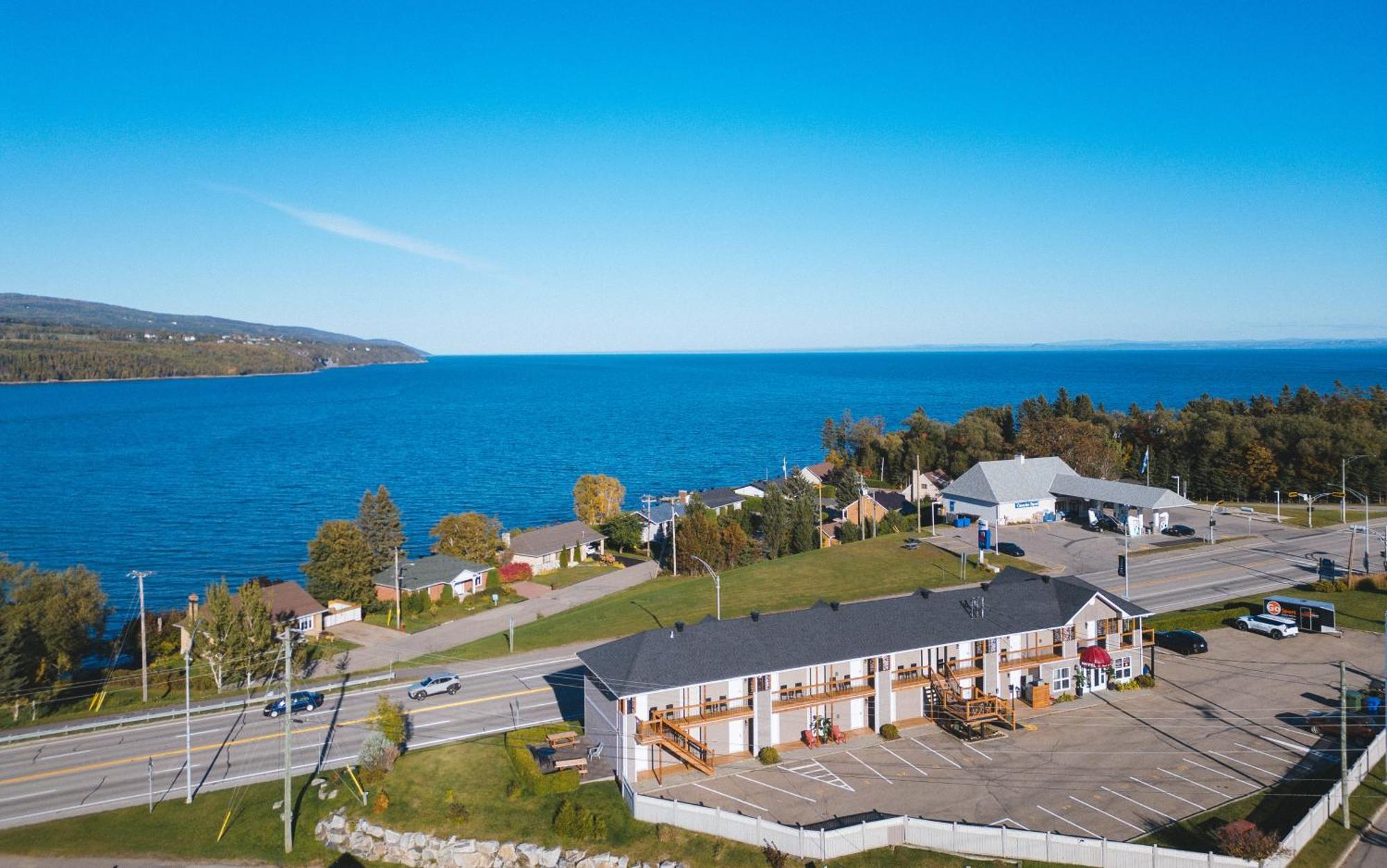 Motel Le Point De Vue La Malbaie Eksteriør billede