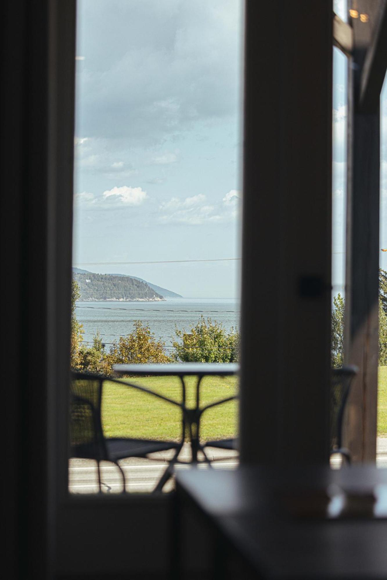 Motel Le Point De Vue La Malbaie Eksteriør billede
