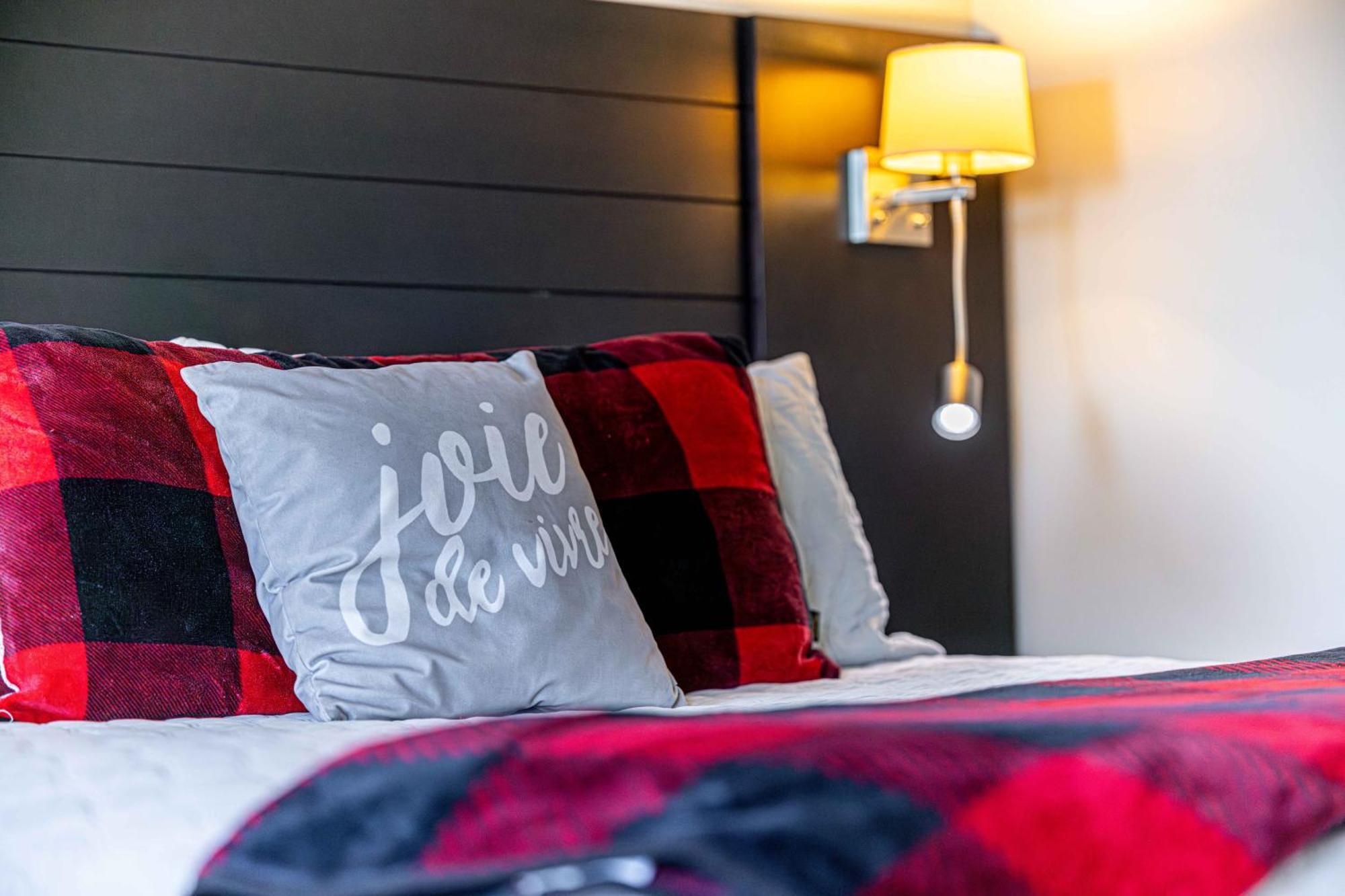 Motel Le Point De Vue La Malbaie Eksteriør billede